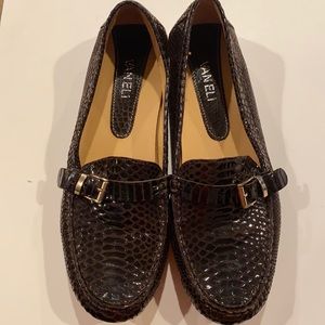 Van Eli textured loafers - never worn